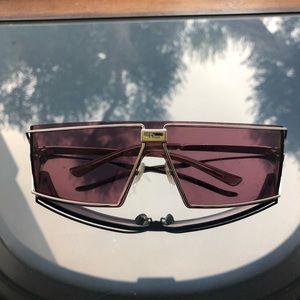 CHRISTIAN DIOR PINK LENSE SUNGLASSES